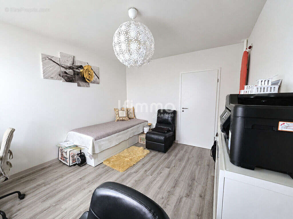 Rixheim – Appartement triple exposition, rénovation de qualité - photo 5