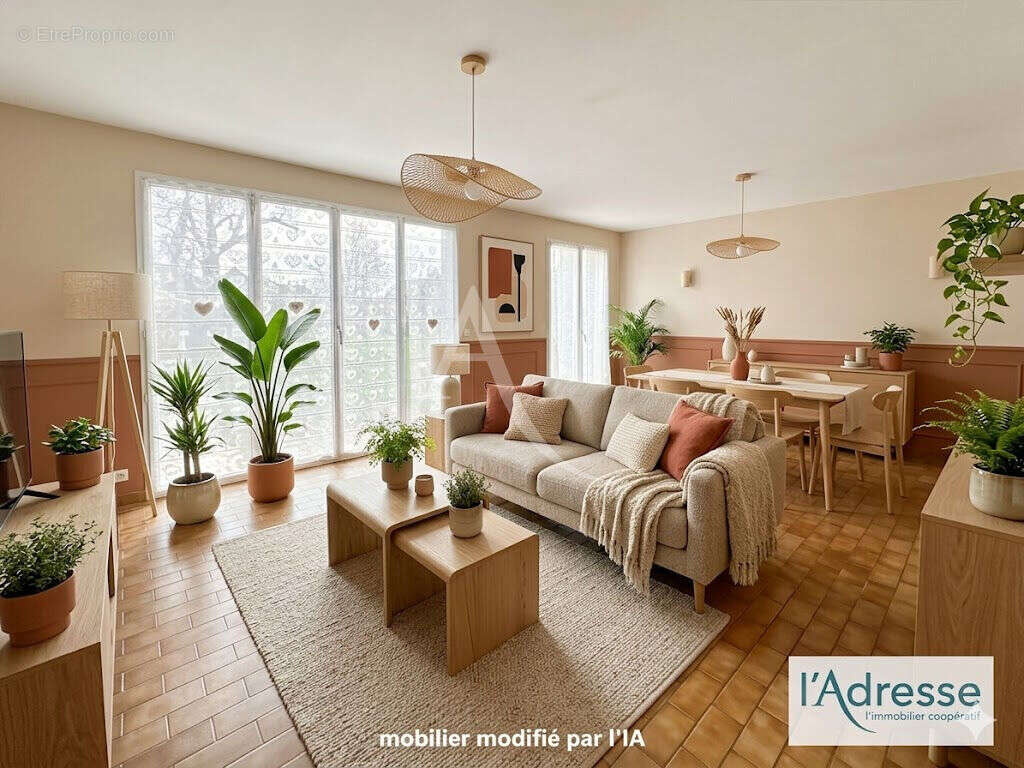 Maison à LA FEUILLIE