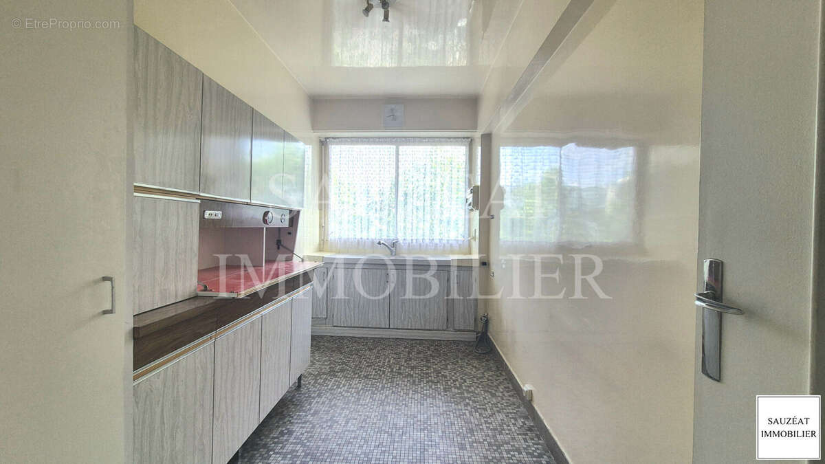 Appartement à MONTROUGE