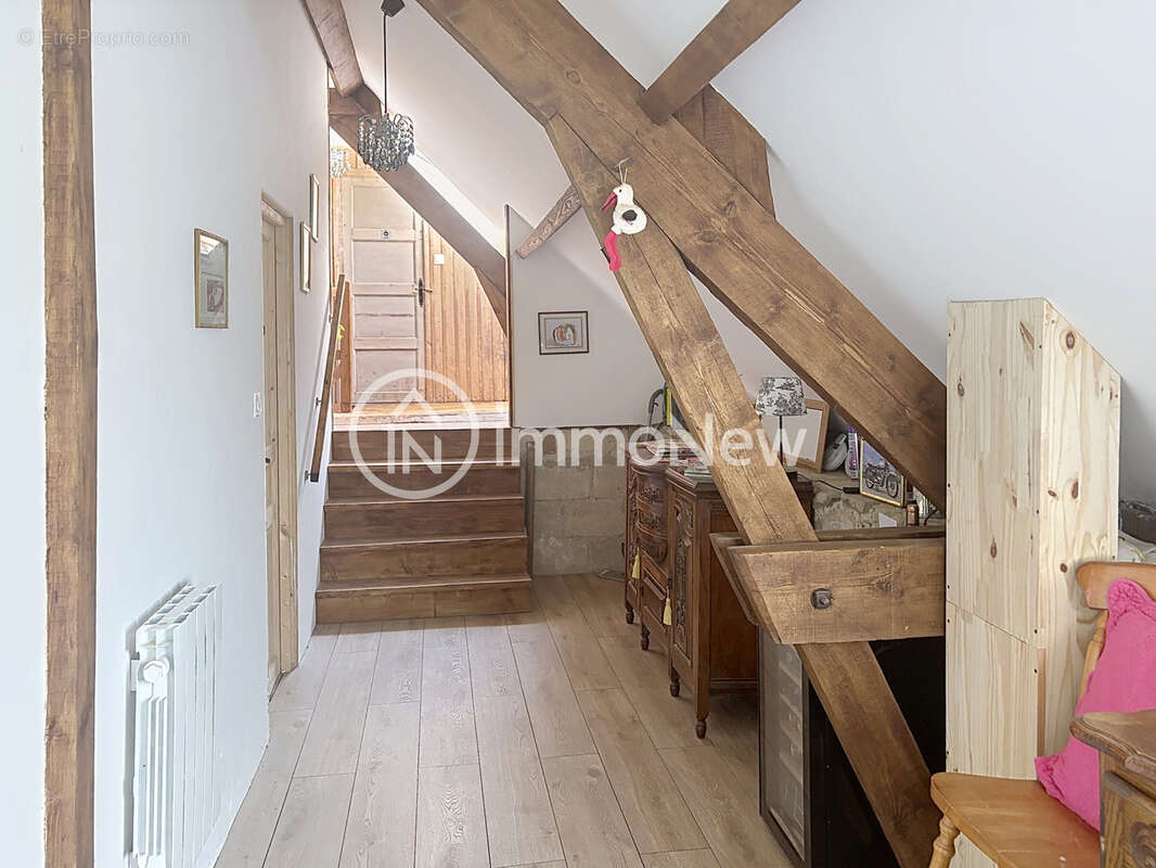 Maison 152 m2 au calme avec gite sur terrain 5000 m2 a 5 minutes de sourdeval - photo 9