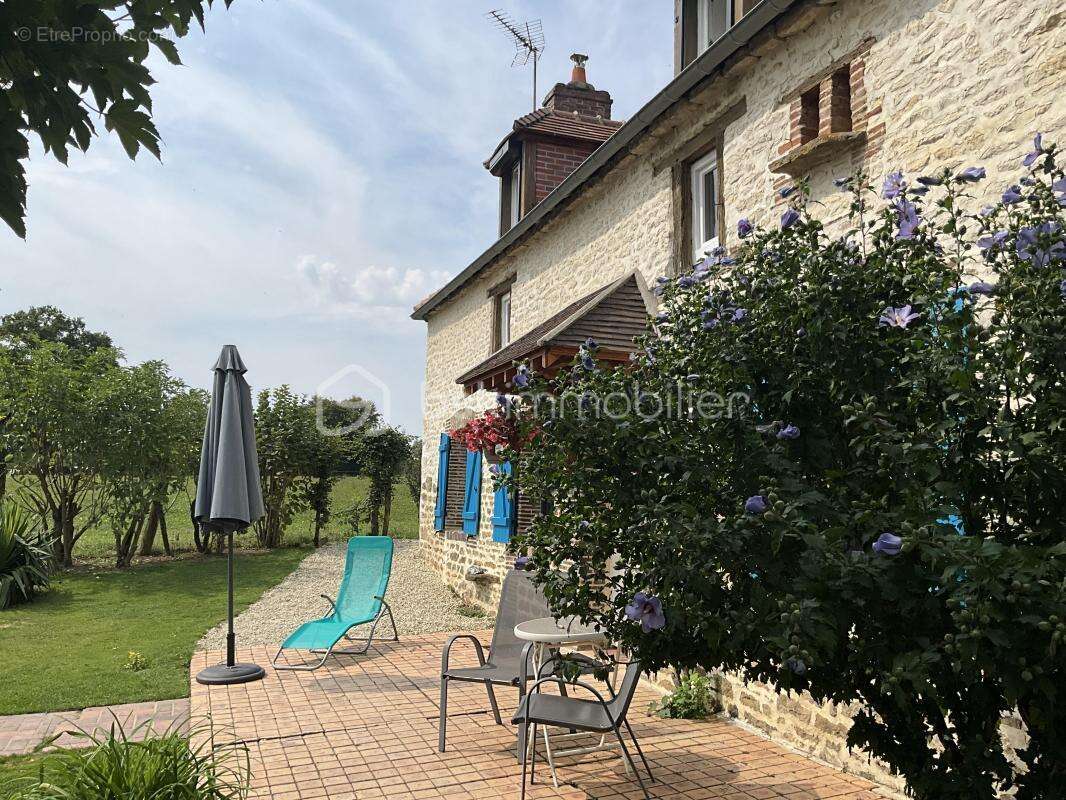 Maison à NEUVY-SAUTOUR