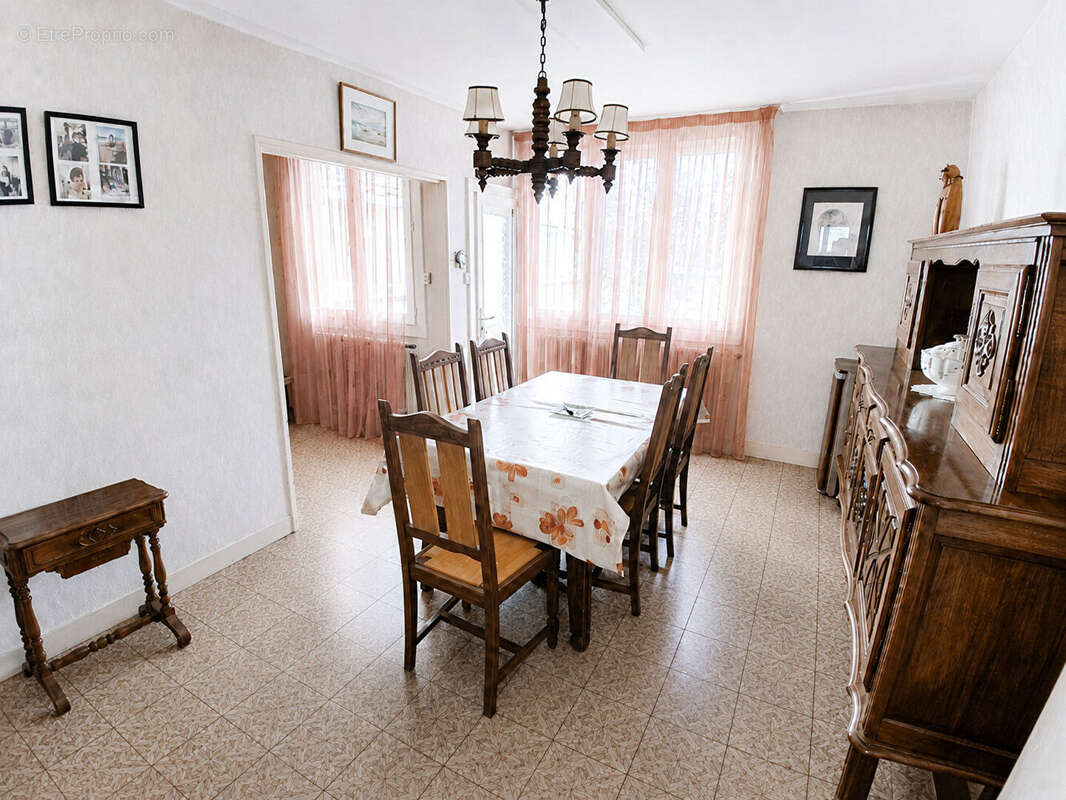 Appartement à RIORGES