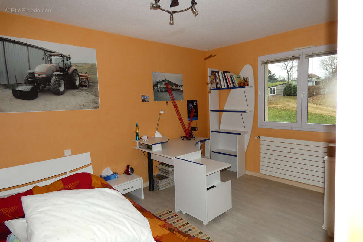 Maison à DOMERAT