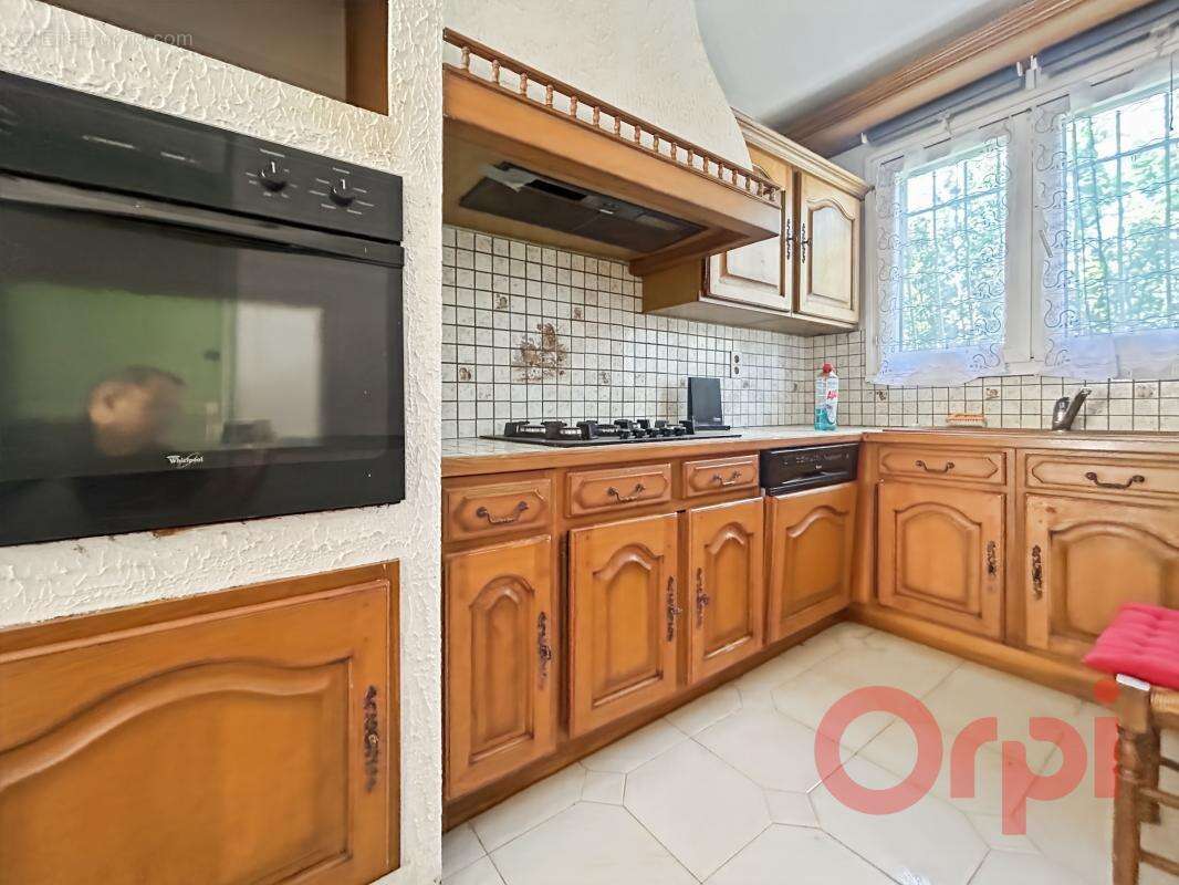 À Vendre : Maison de plain-pied 4 faces à Sérignan - photo 5