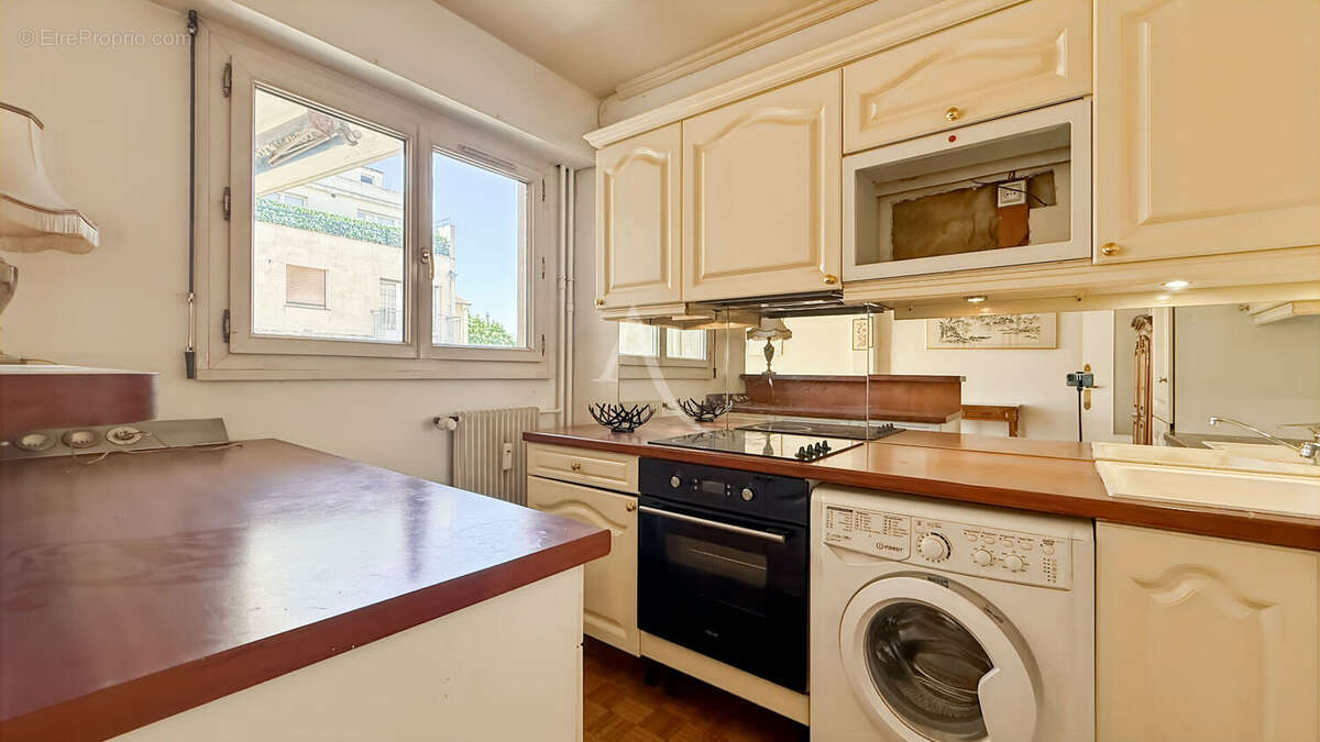 Appartement à BOULOGNE-BILLANCOURT