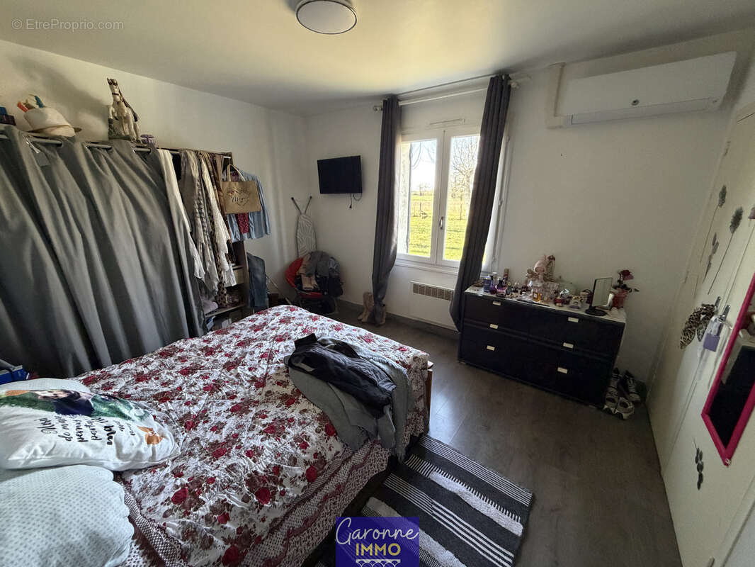 Maison à VARES