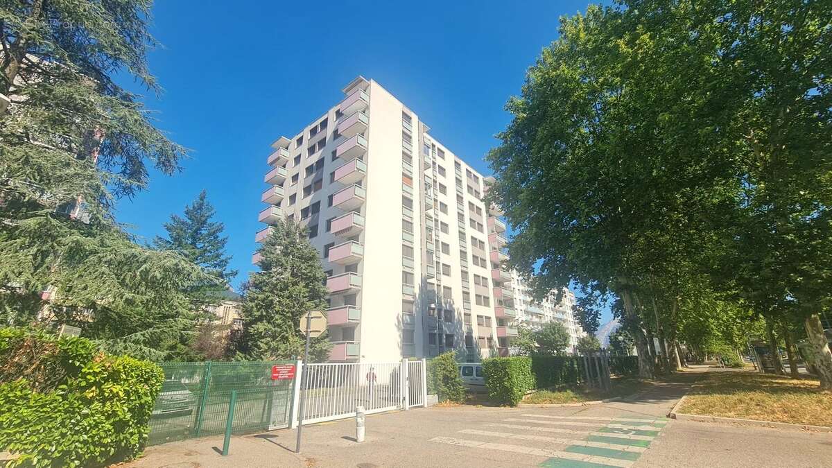 Grand T4 Le Pont de Claix - photo 10