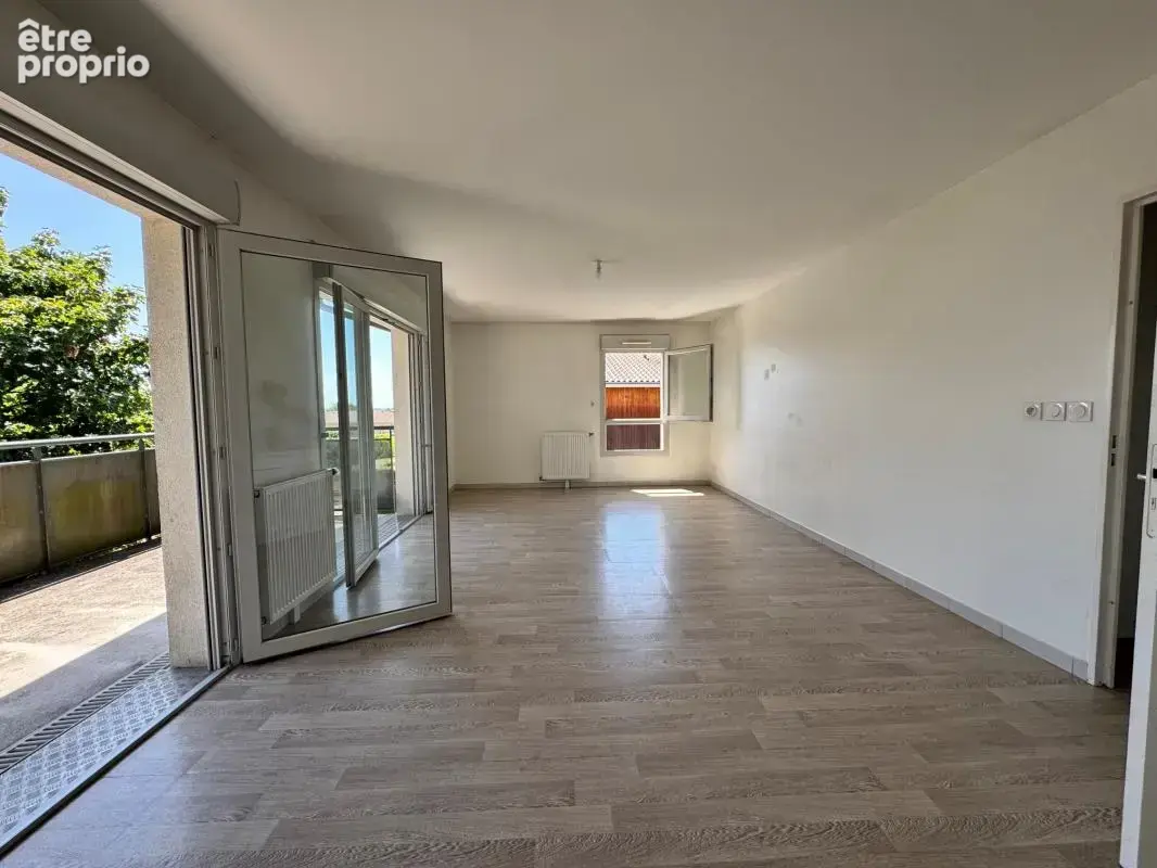 Appartement à BUELLAS