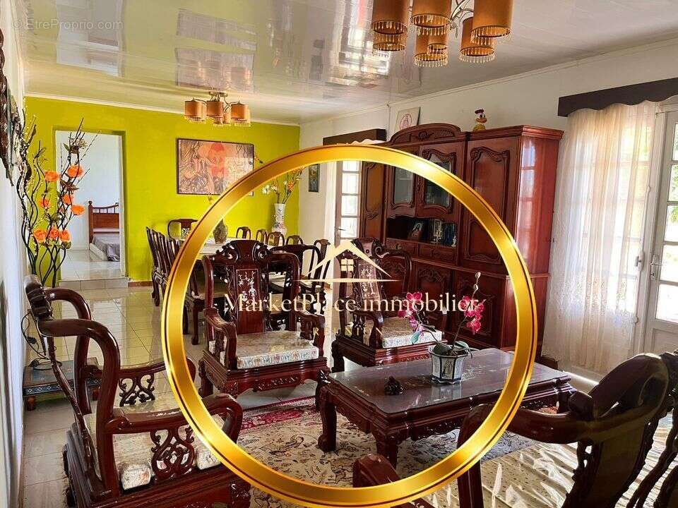 Maison à L'ETANG-SALE