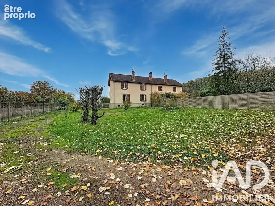 Photo 1 - Maison à LE LARDIN-SAINT-LAZARE