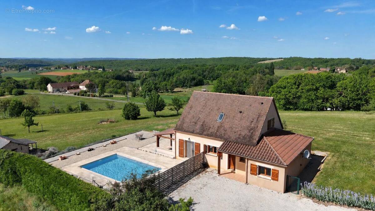 Maison à DEGAGNAC