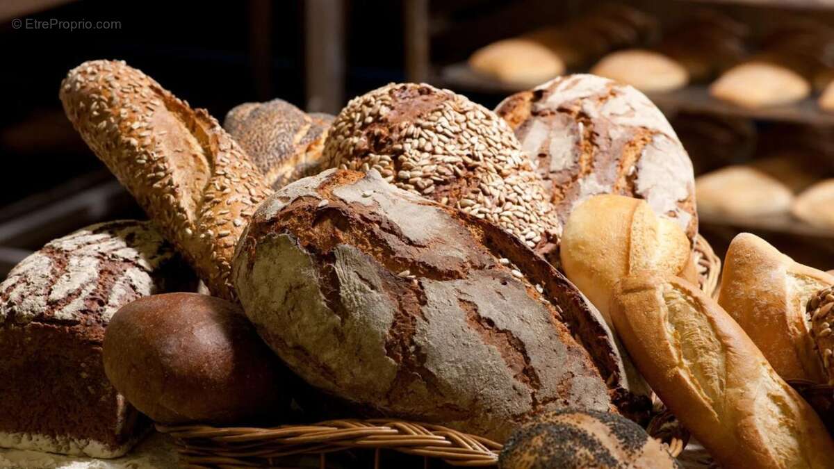 Commerce à MARSEILLE-9E