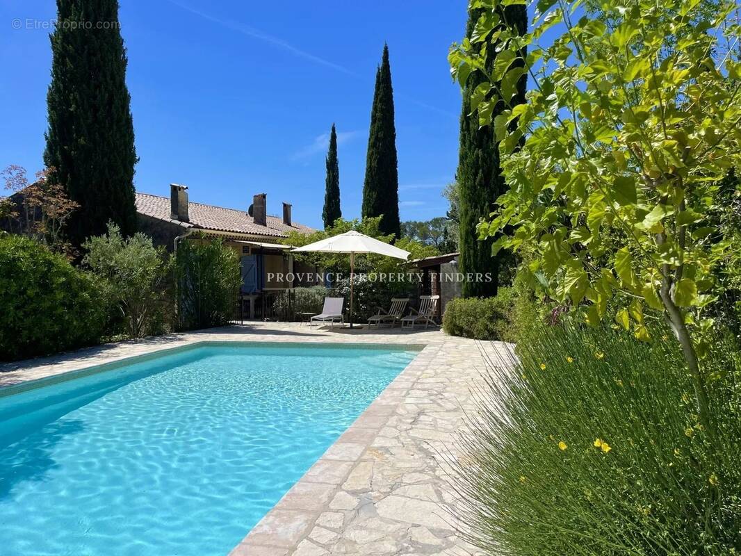 Maison à LORGUES