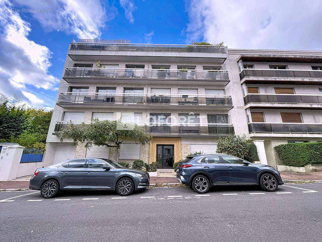 Appartement à LE VESINET