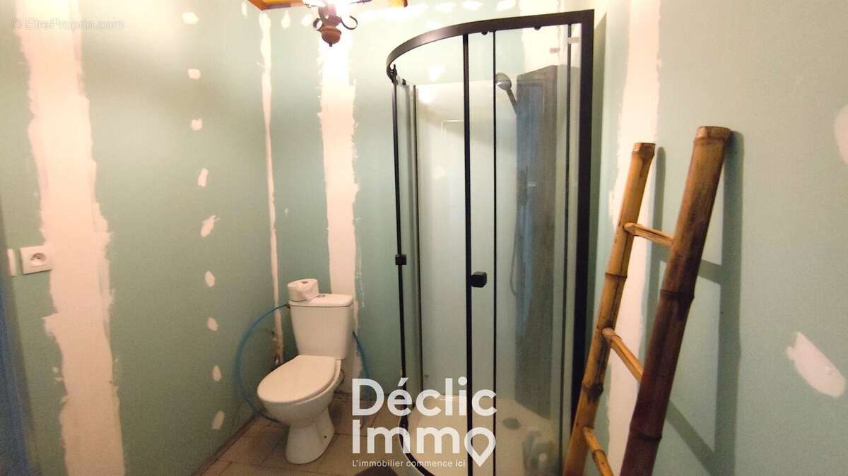 Maison à ROULLET-SAINT-ESTEPHE