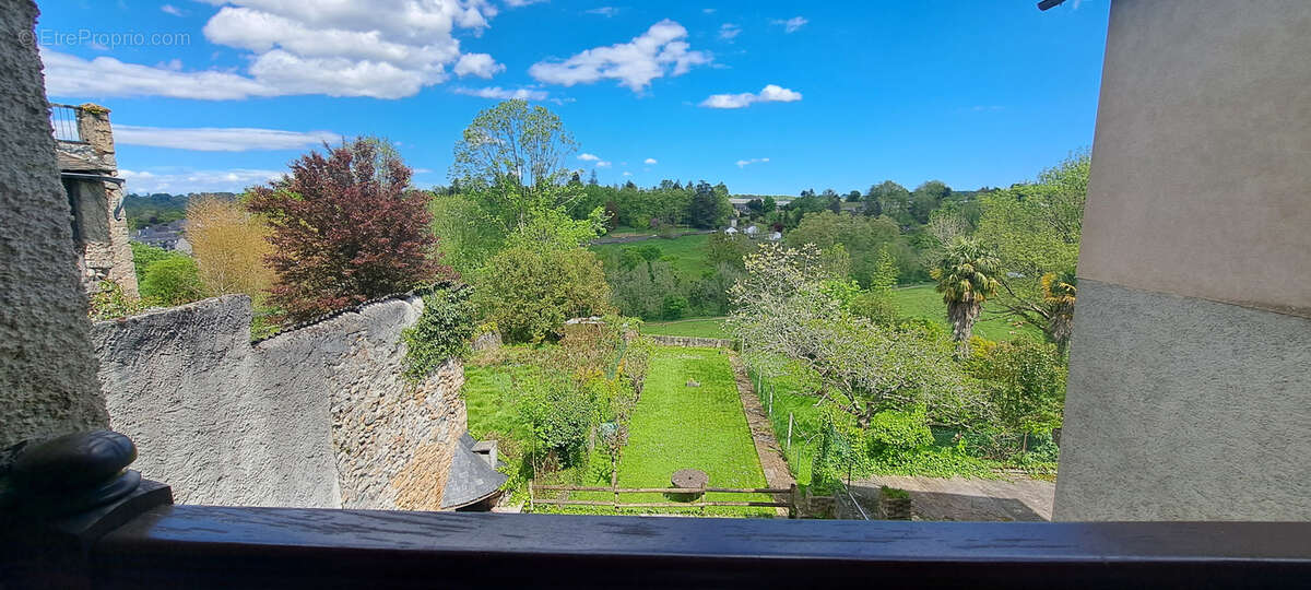 Appartement 120m2 quartier historique sainte croix - garage - jardin - terrasse - photo 2