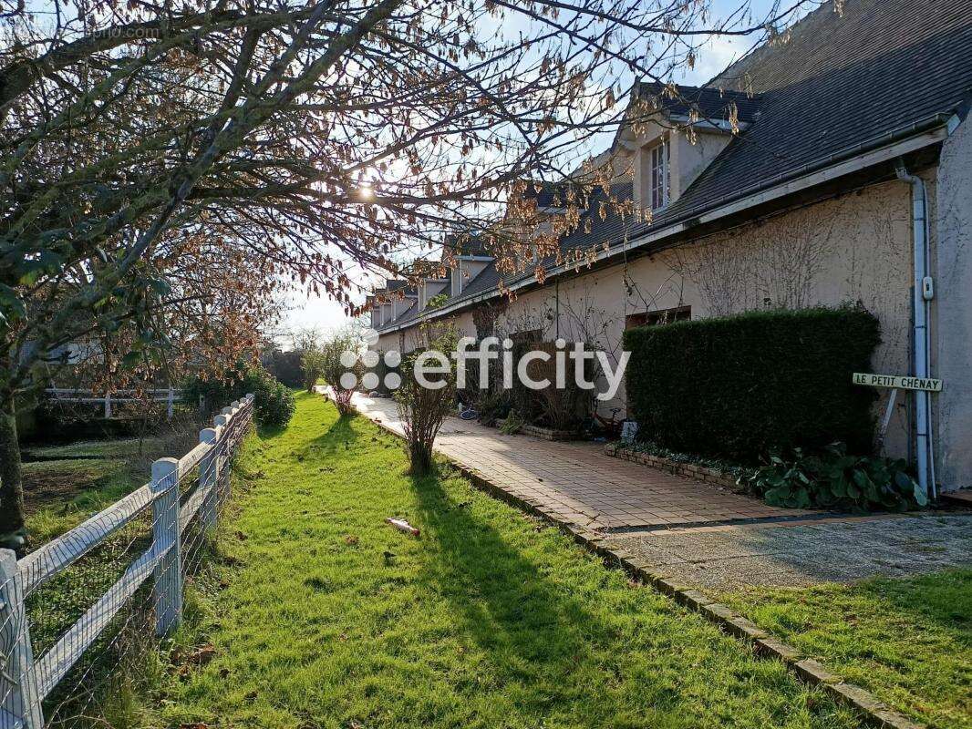 Maison à CONGE-SUR-ORNE