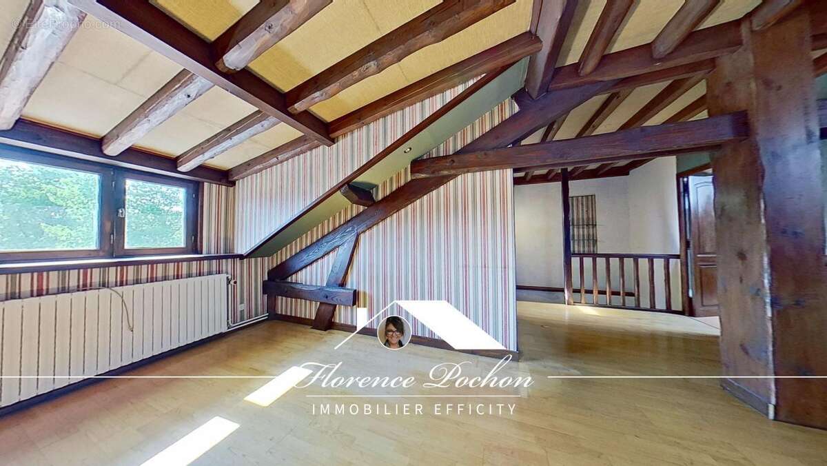 Maison 158 m² à Craponne-Sur-Arzon  - photo 16