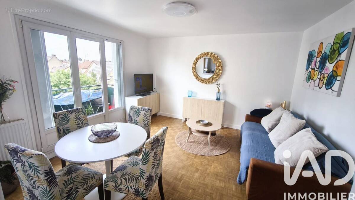 Photo 1 - Appartement à BONDY