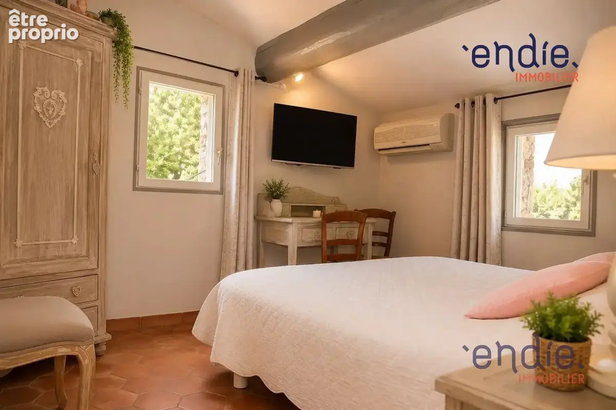 Maison 4 pièces 110 m² à vendre à Les Arcs (83460) - photo 8