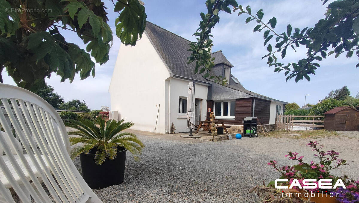 Maison à PLEUVEN