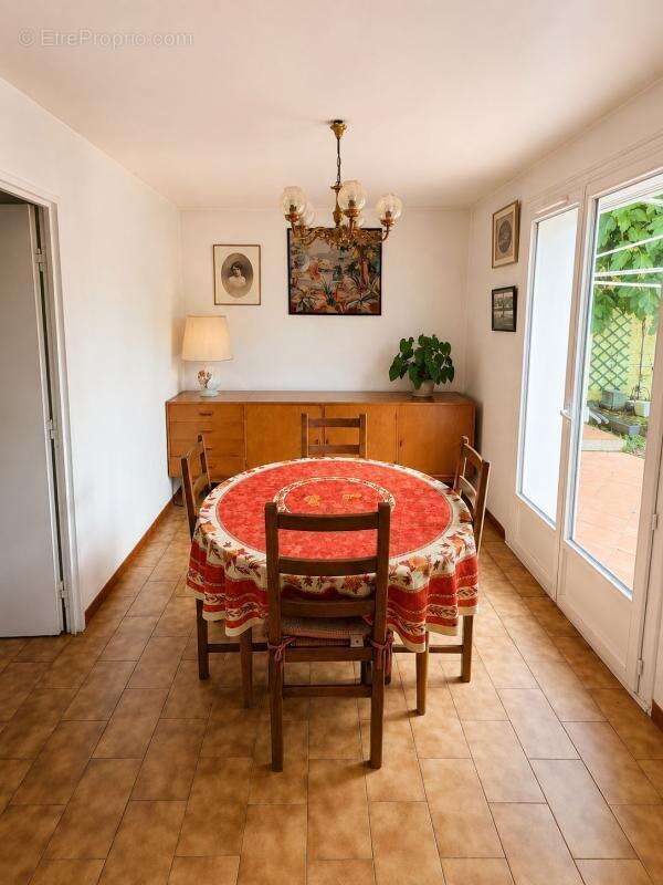 Maison à BOUC-BEL-AIR
