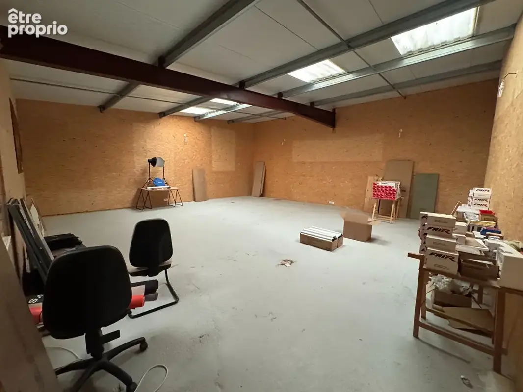 NOUVELLE Opportunité VENTE Local d'activité 250 m2 - NORD de NANTES - photo 4
