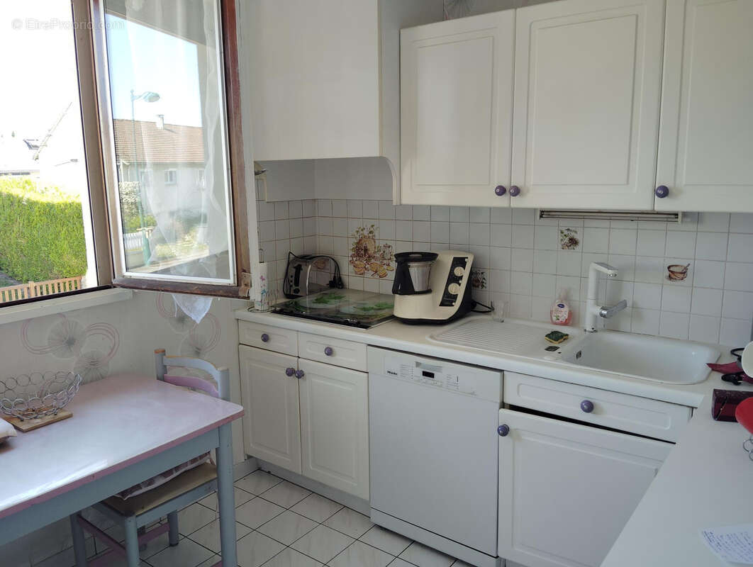 Maison à TOURS-SUR-MARNE