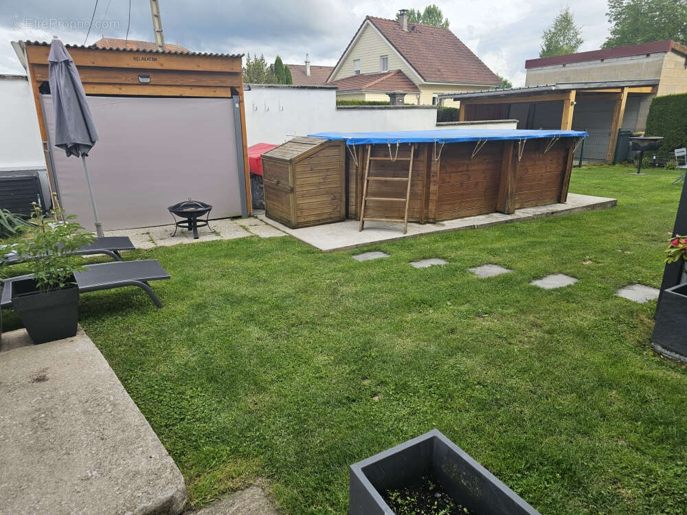 Maison à DOMPIERRE-LES-TILLEULS