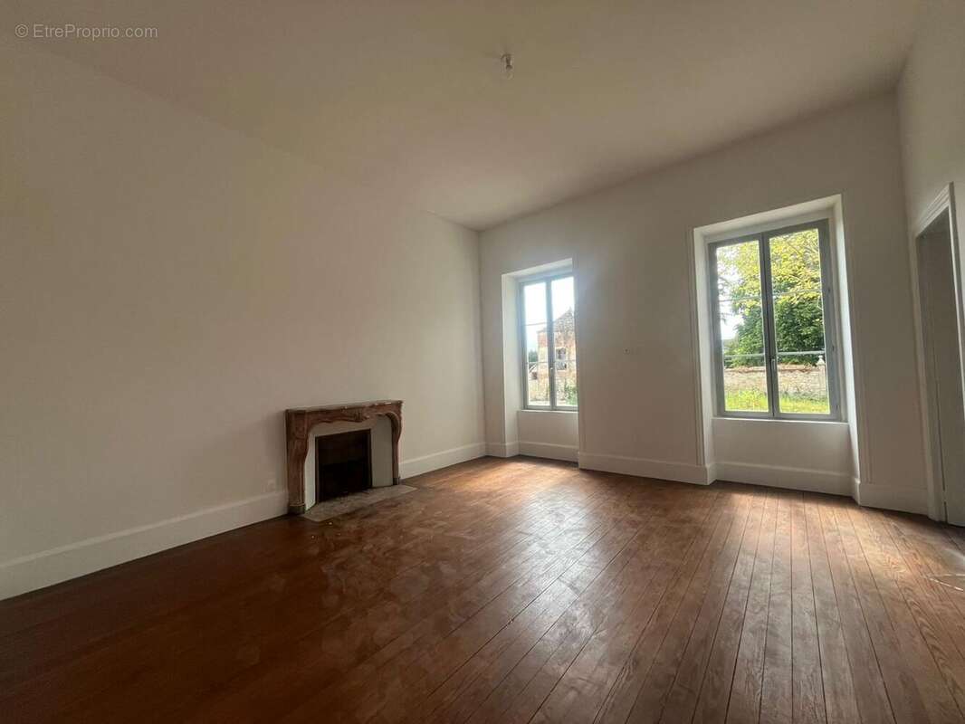 Appartement 99 m² à Beaune  - photo 2