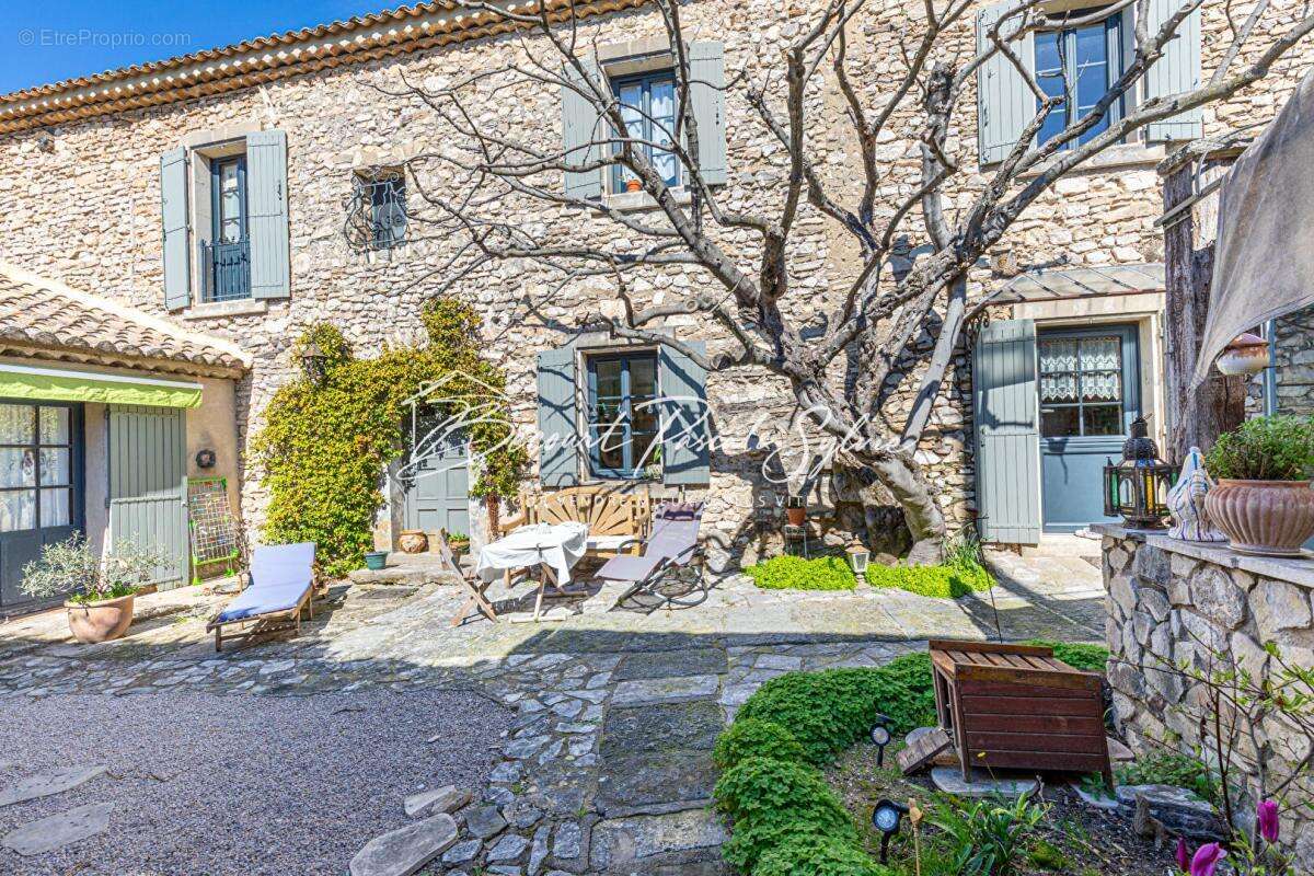 Maison à VELLERON
