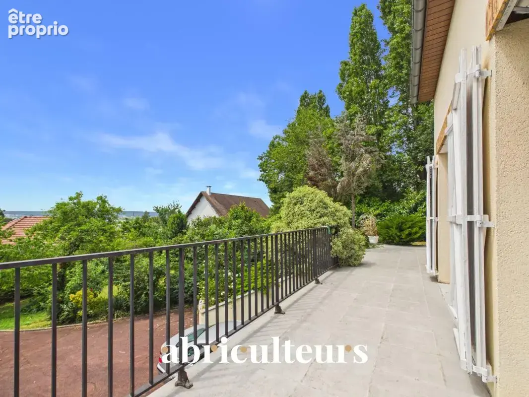 Maison familiale lumineuse avec grand jardin, terrasse et 5 chambres à Saint-Leu-la-Forêt (95320) - photo 27