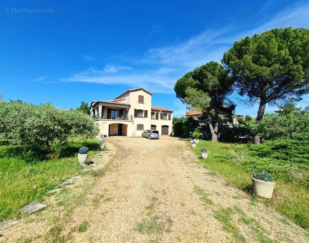 Alès- Maison familiale 5 chambres - 2100 m² de terrain clos - photo 18