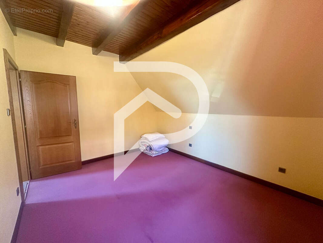 Maison KATZENTHAL 6 pièce(s) 160m² - photo 12