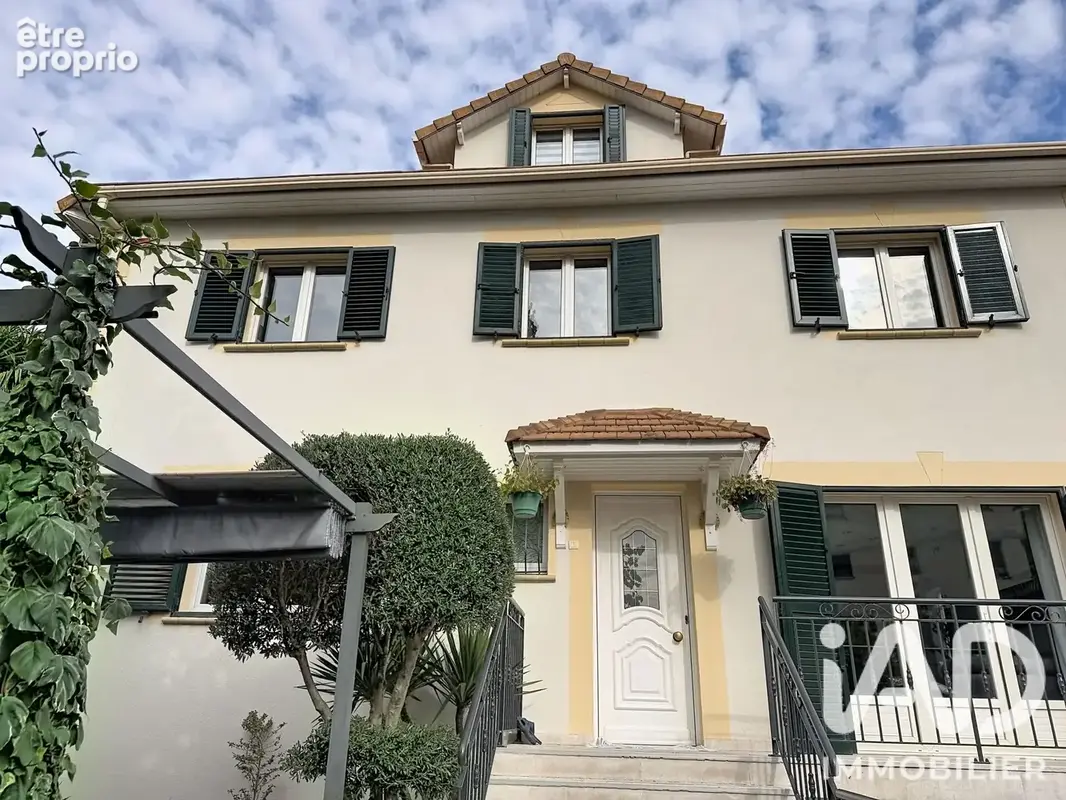 Photo 1 - Maison à COLOMBES