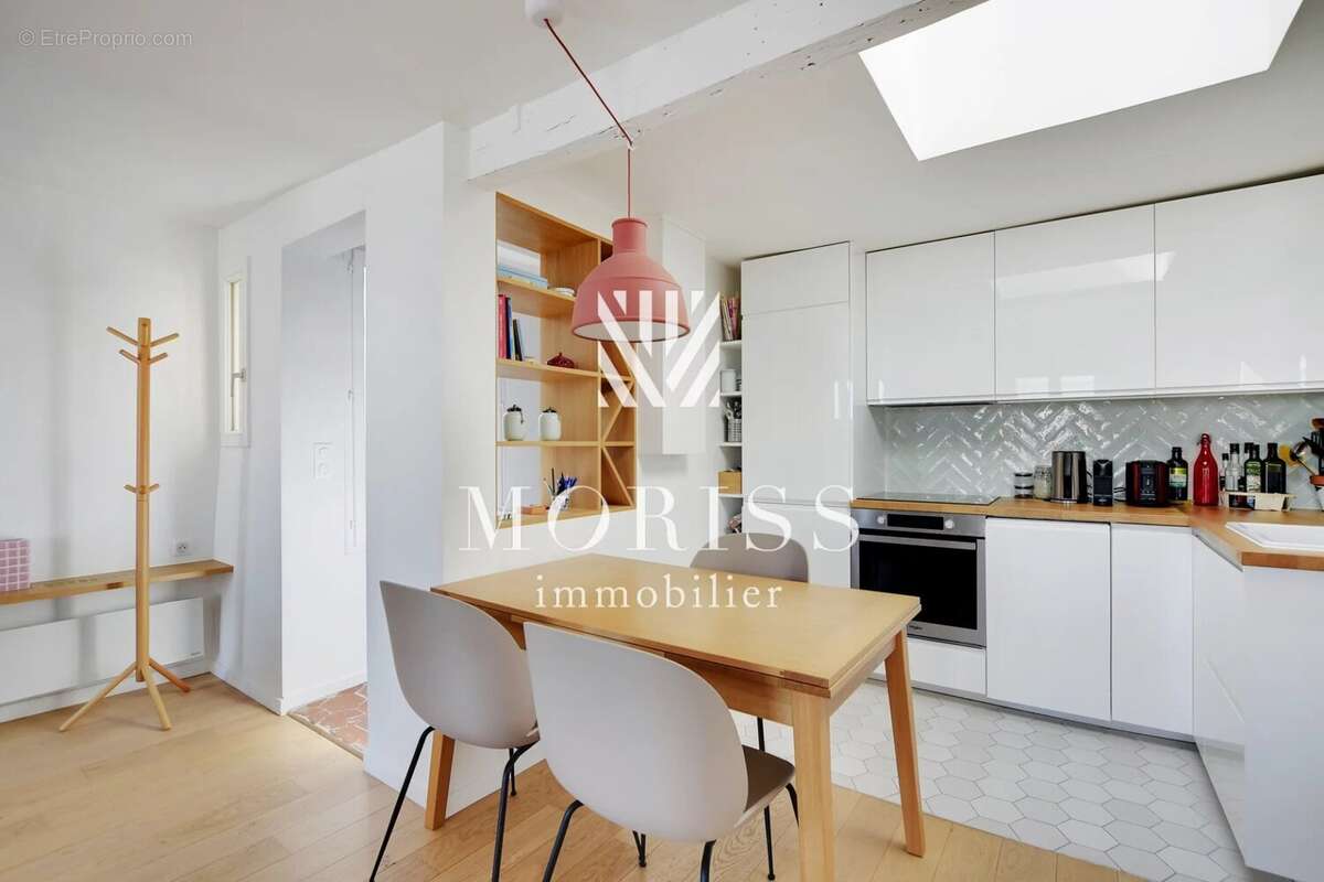 Appartement à PARIS-18E