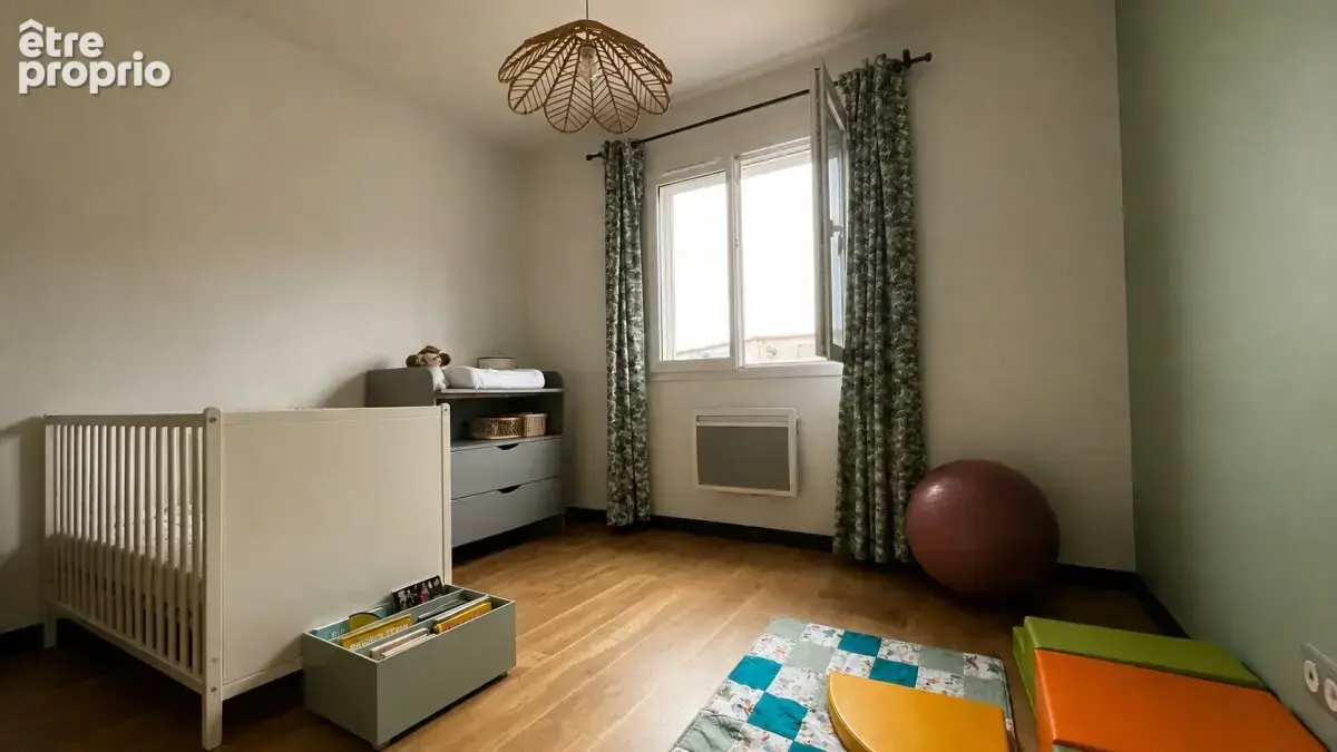 Maison récente, 4 chambres avec piscine - photo 9