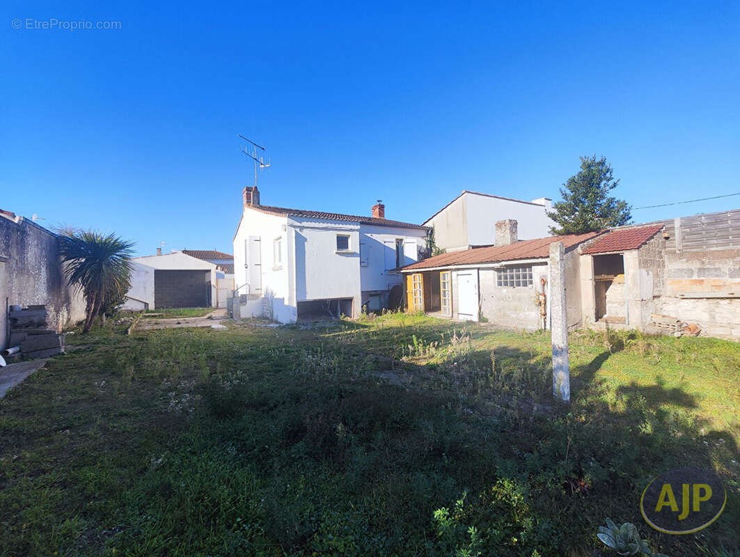 Maison à L&#039;AIGUILLON-SUR-MER