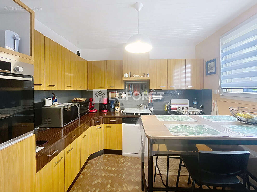 Maison à SAINT-GEORGES-DES-GROSEILLERS