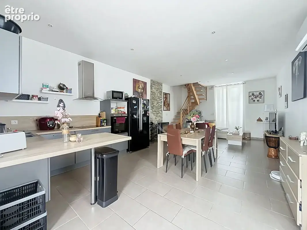 Maison   "bel air de combree" - photo 2