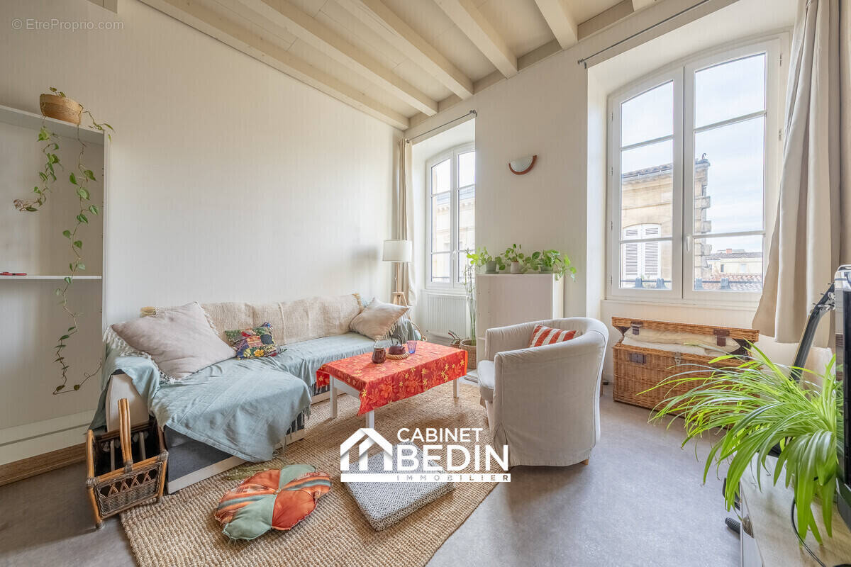 Appartement à BORDEAUX