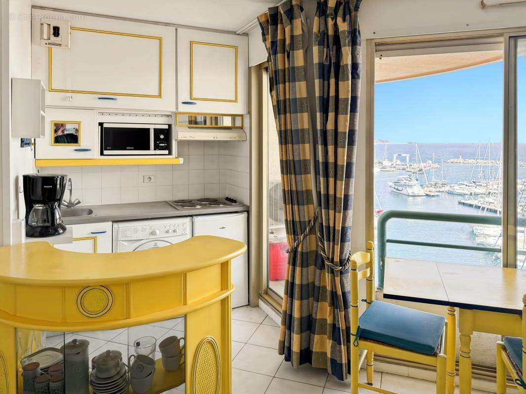 Appartement à FREJUS