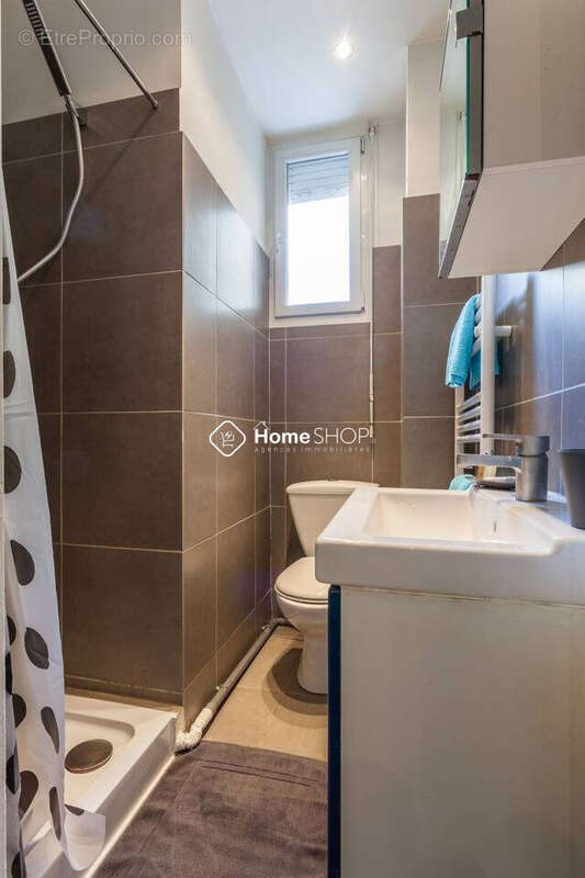 Appartement à MARSEILLE-2E