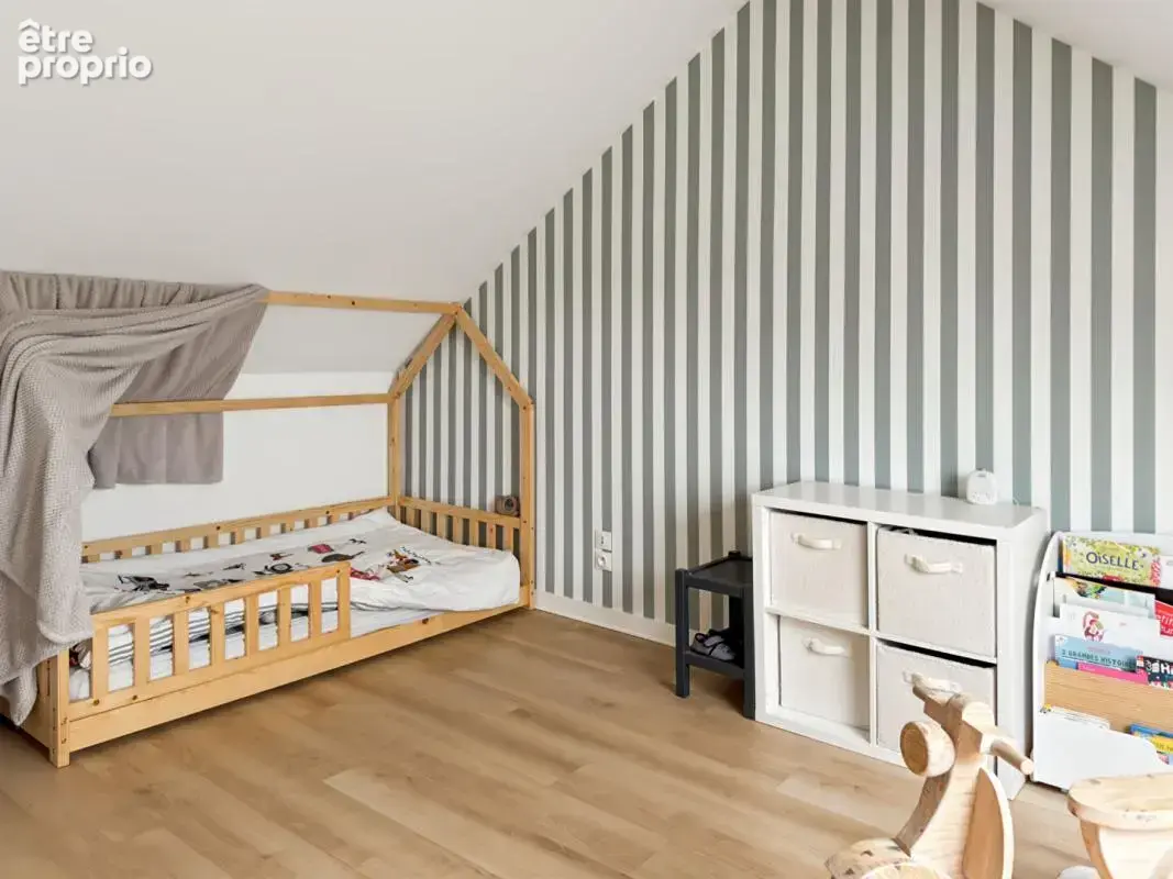 Maison Sable Sur Sarthe 8 pièce(s) 180 m2 - photo 11