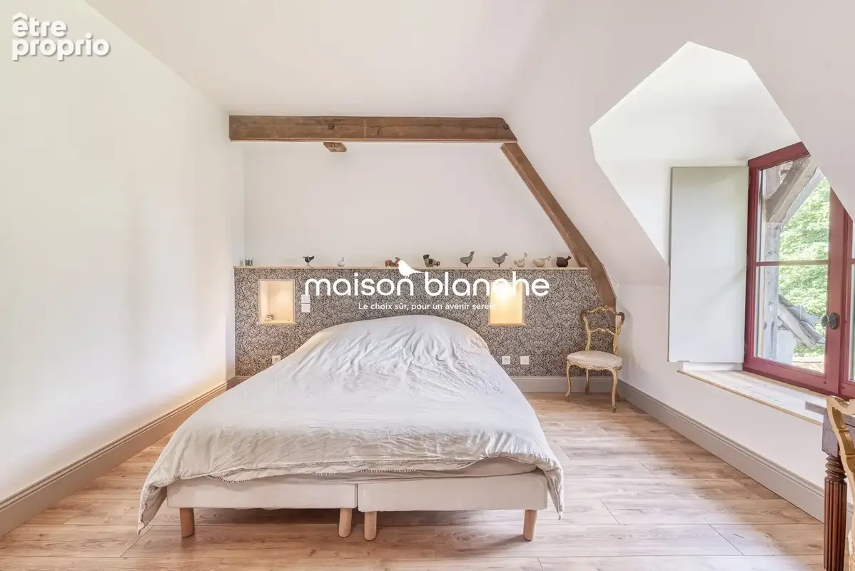 Maison 381 m² à Angers  - photo 9