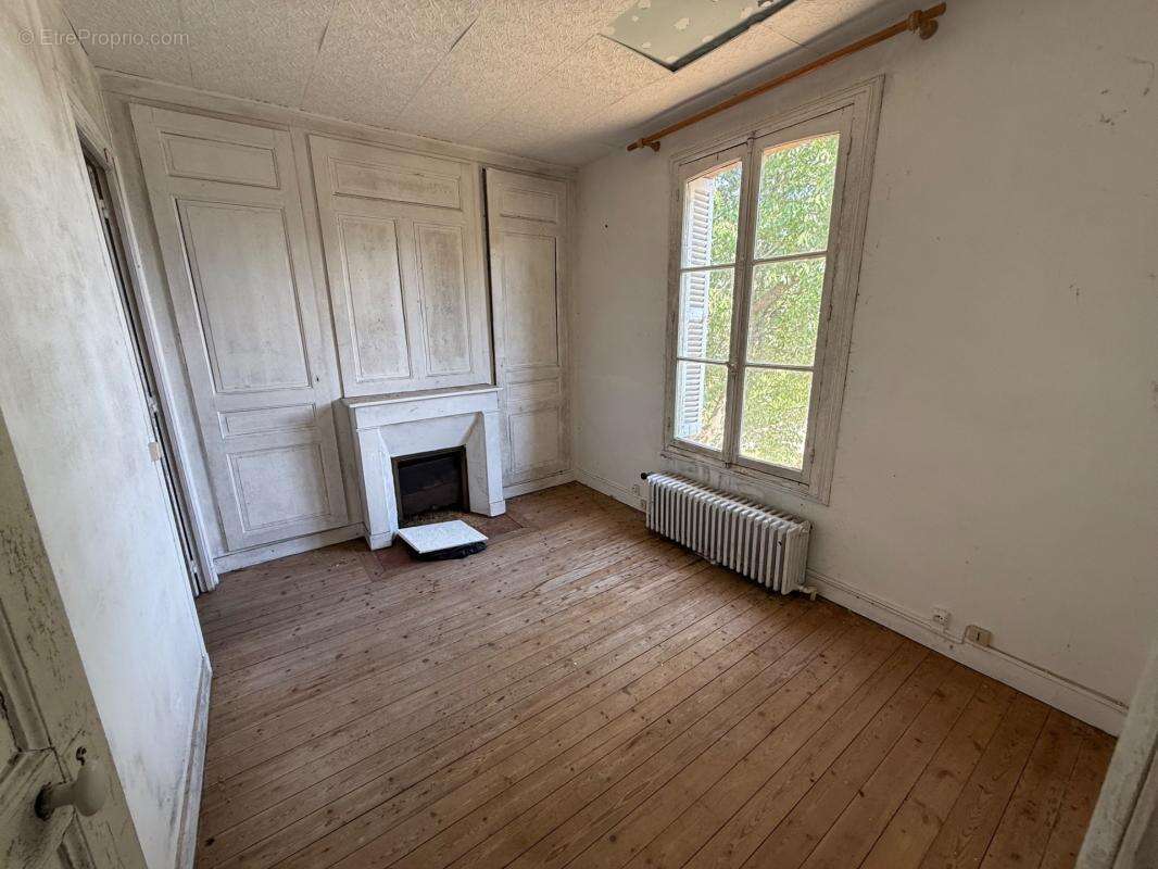 Maison de Maître de 1901 à rénover – Charme, authenticité et potentiel – À 8 min de la gare de Bernay - photo 8