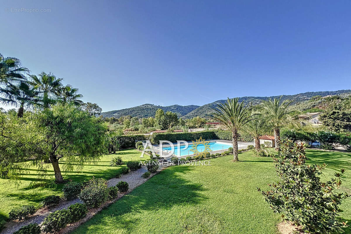 Appartement à PEGOMAS