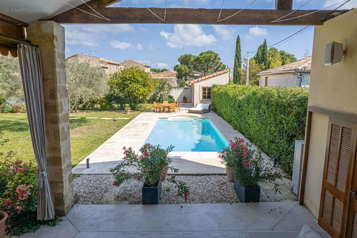 Maison à UZES