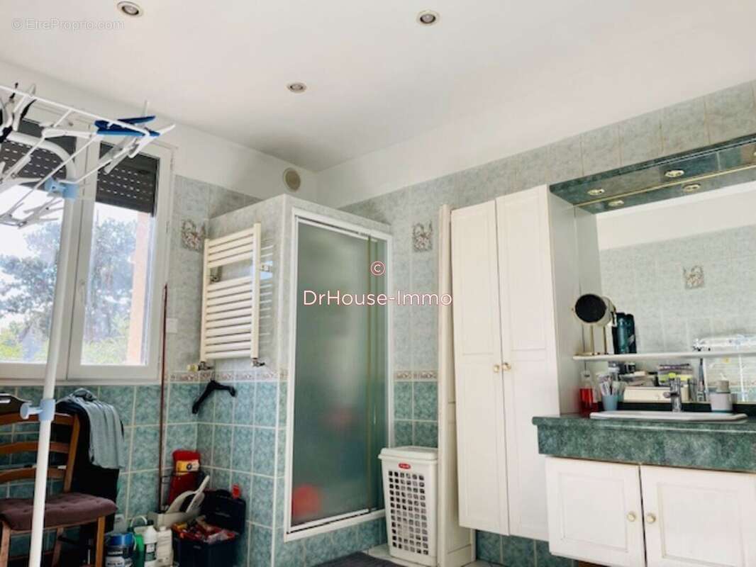 Maison à LES PAVILLONS-SOUS-BOIS