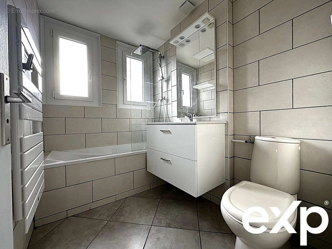 Appartement à CLUSES